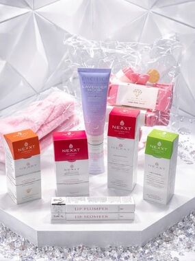 Nexxt Lip & Skincare Gift Set with Pacifica Lavender Moon Cream NWT 8 pcs bundle